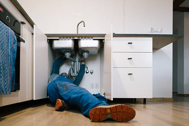 Professional Plumbing technician working in East Point, KY